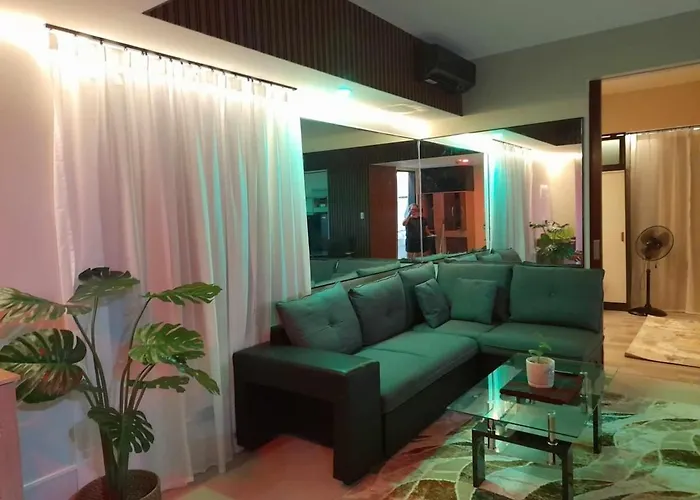 Modern Cozy In The Heart Of *