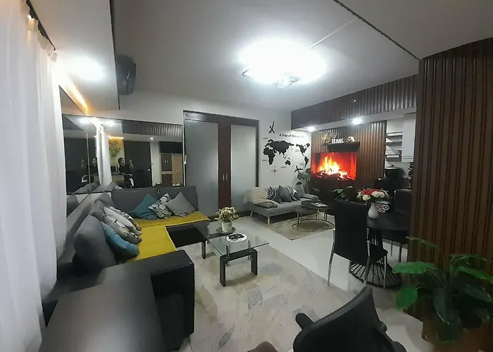 Apartment Modern Cozy In The Heart Of
