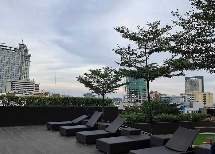 Modern Cozy In The Heart Of Cebu